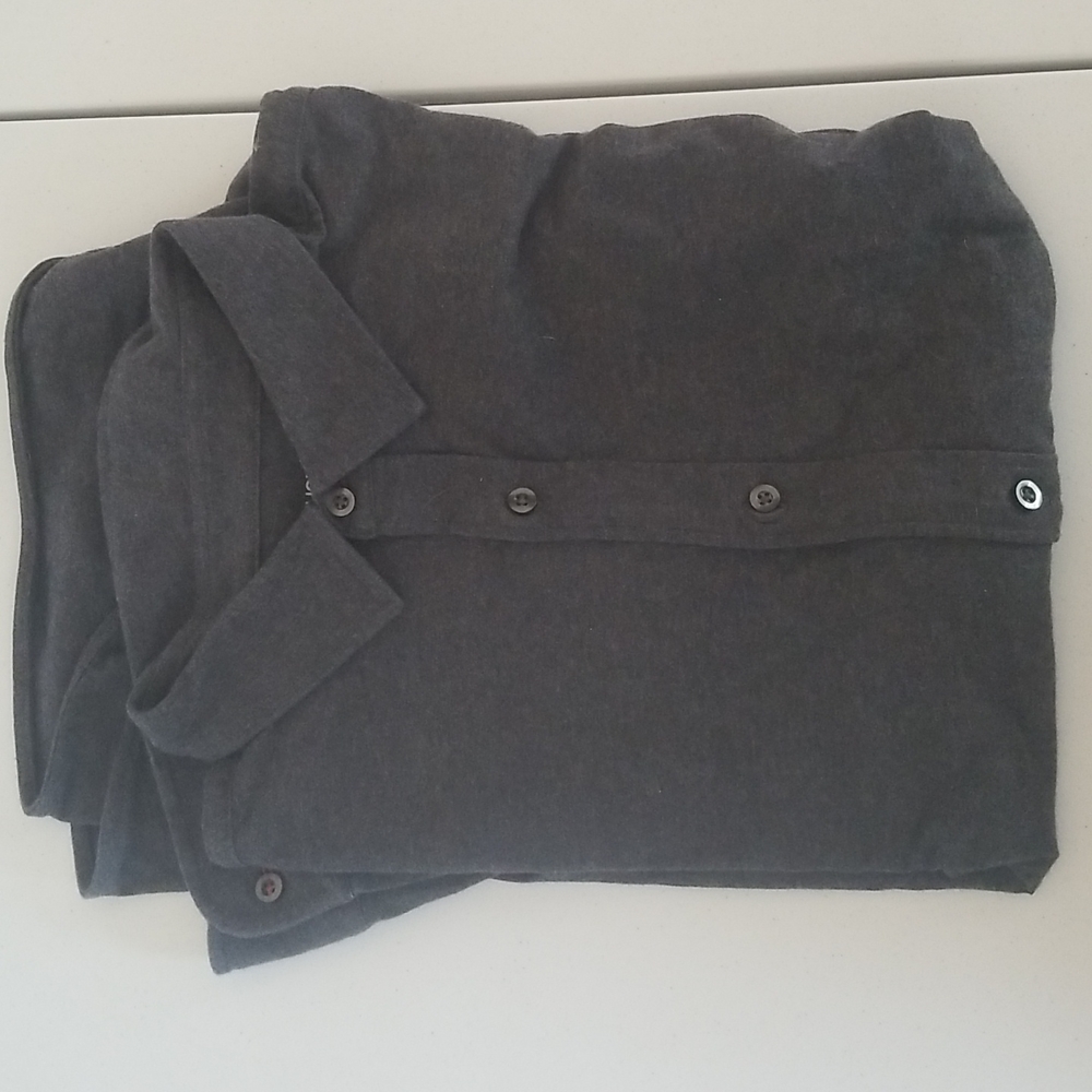 Men's UNTUCKit gray button down,  XXL,  100% cotton